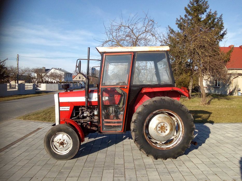 Ciągnik Massey Ferguson MF 235 traktor nie ursus