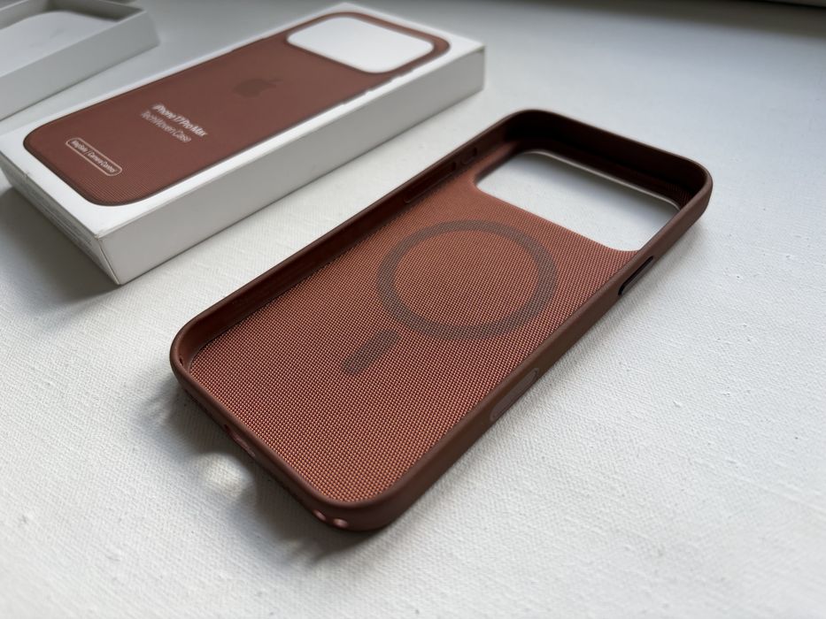 etui Apple TechWoven Case do iPhone'a 17 Pro Max siena