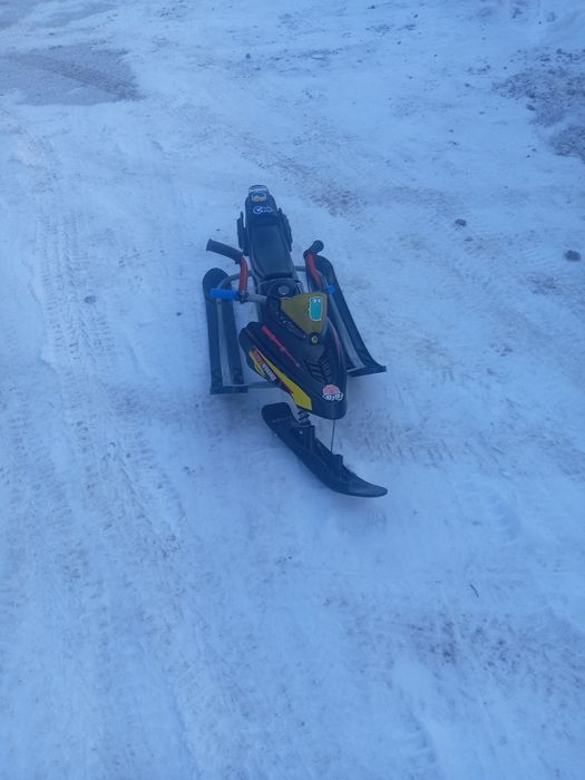 Санки в хорошом состоянии ,