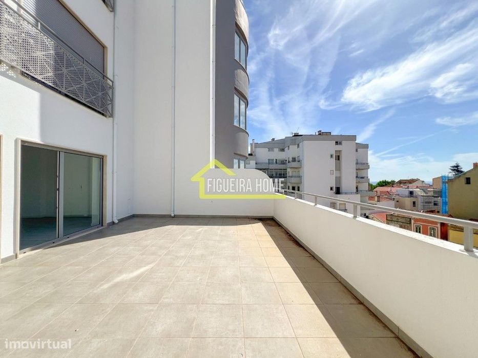 T2 no Bellevue 118m², a dois passos da marina e do casino