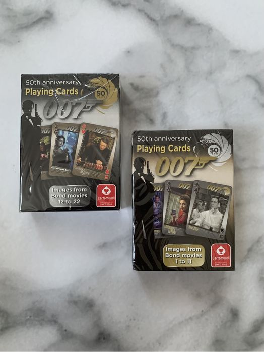 Karty kolekcjonerskie James Bond zlote srebrne oryginalne