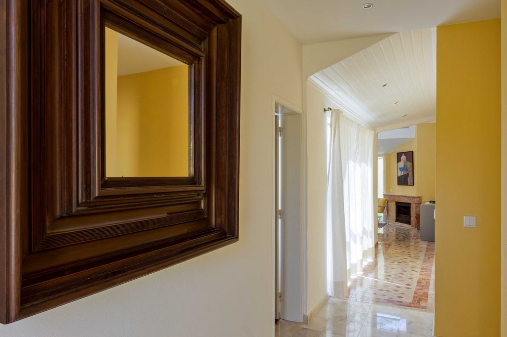 Quartos para alugar em moradia