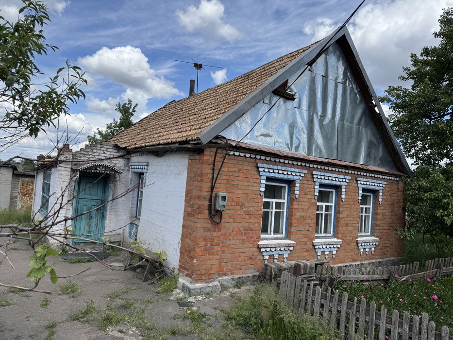 Продам дом. с. Красна балка