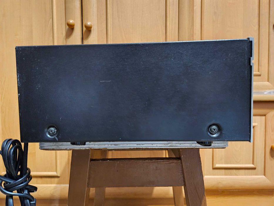 Усилитель мощности фирмы LUXMAN M120A. 120/120W на канал.