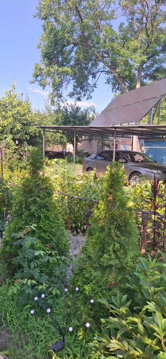 Продам  2х кім кв. з автономкою , меблями та технікою.  Сонячні панелі. Дніпробуд