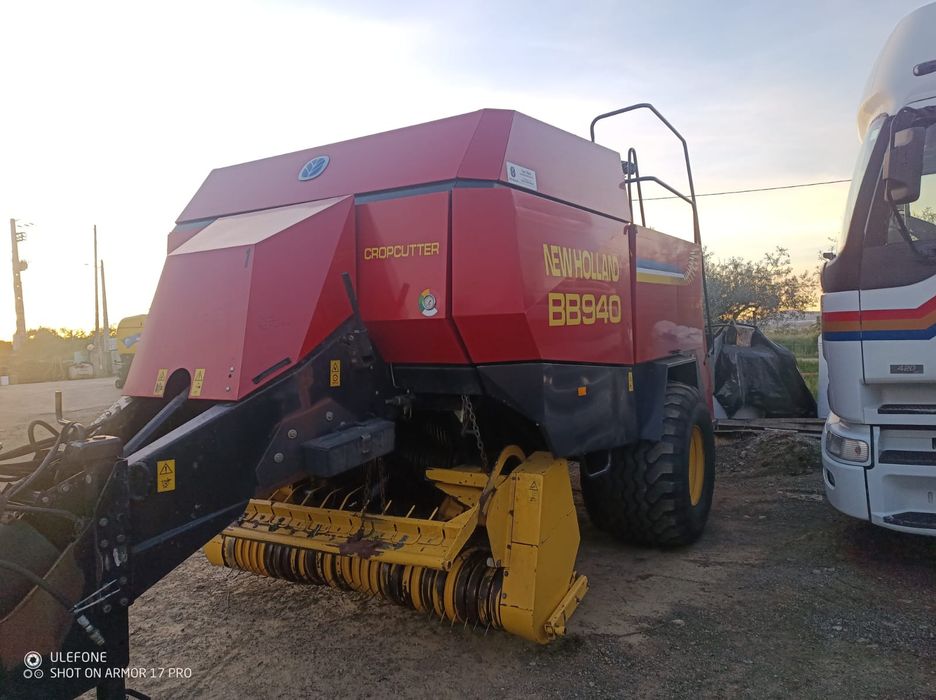 enfardadeira New Holland bb940