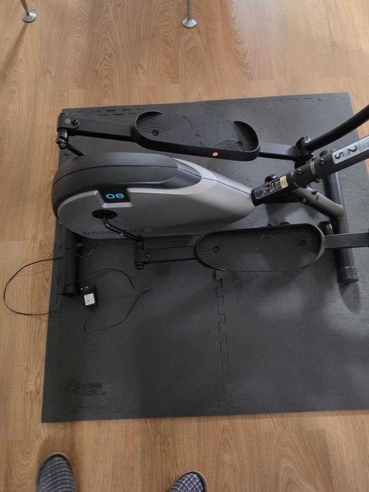 Bicicleta elíptica Domyos Essential+ 06
