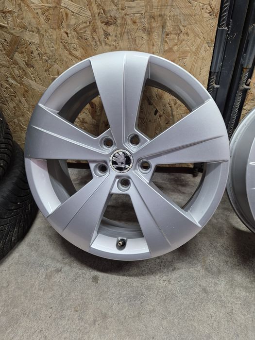 Диски 5*112, R17, Scoda
