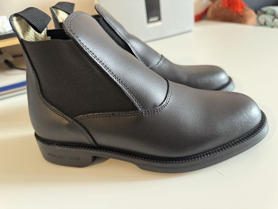 Buty jeździeckie dla dziewczynki EUR 36. Stan sklepowy