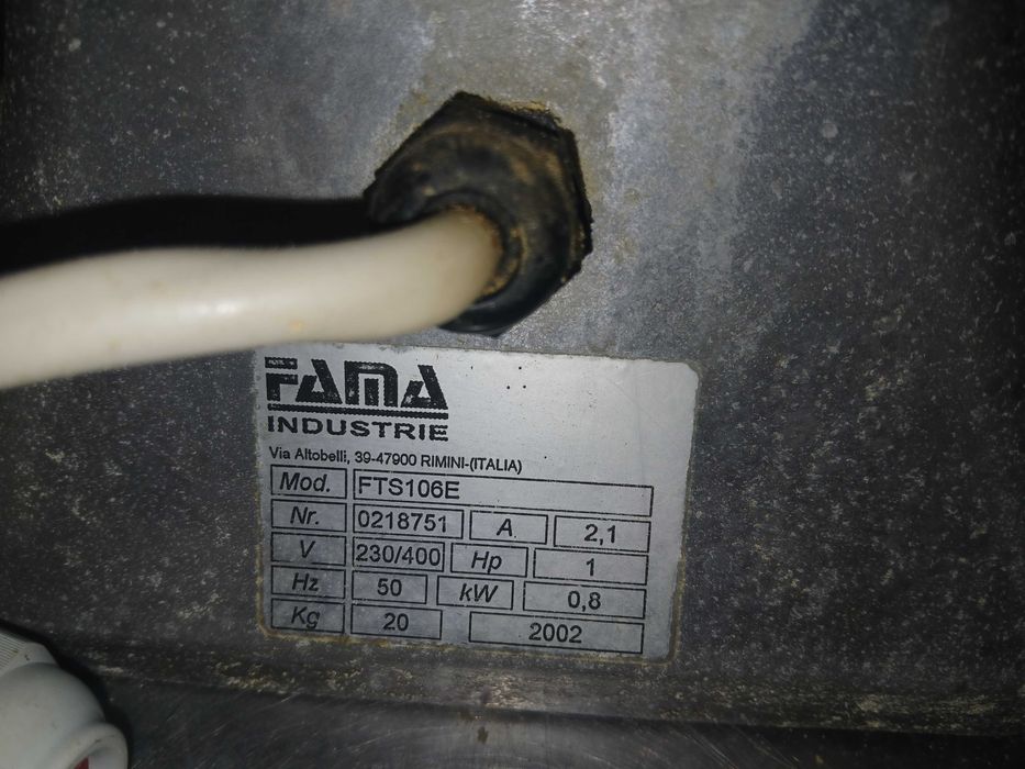 Picadora de Carne Industrial Trifásica com Acessórios - OPORTUNIDADE!