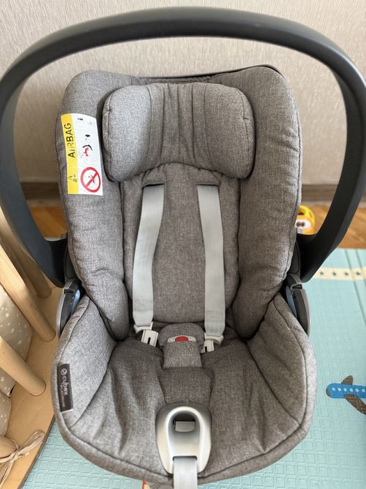 Б/у Автокрісло автолюлька Cybex Cloud Q Plus для новонароджених 0-13кг