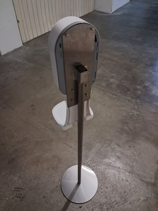 Higienizador de mãos com sensor