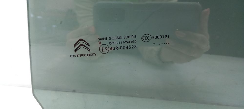 Vidro porta trás esquerdo CITROËN C4 Grand Picasso II (DA_, DE_)