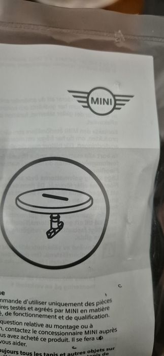 Peças originais Mini para prender tapetes