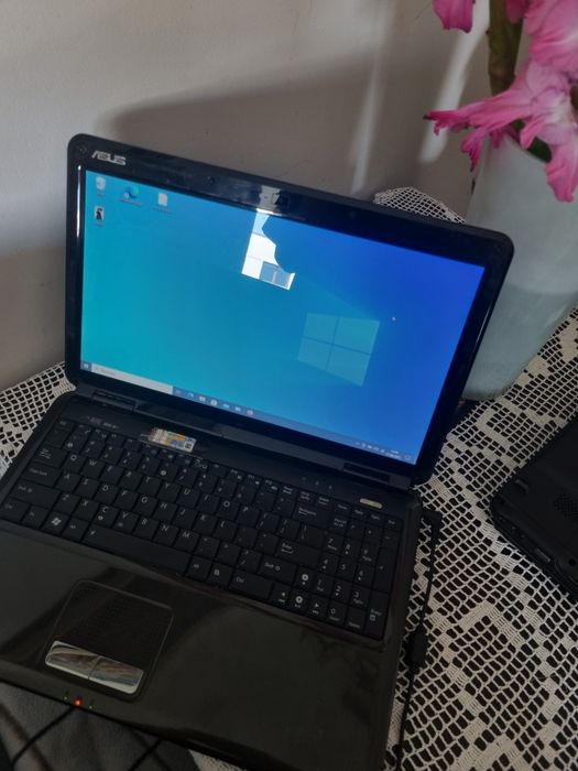 Laptopy Asus czytaj opis