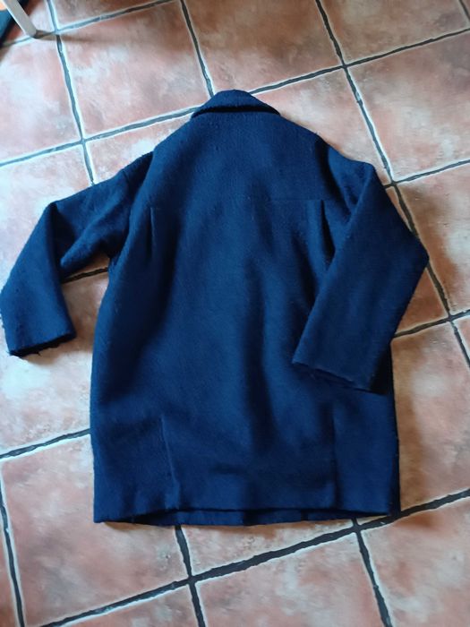 Kurtka granatowa Monki M boucle duże kieszenie