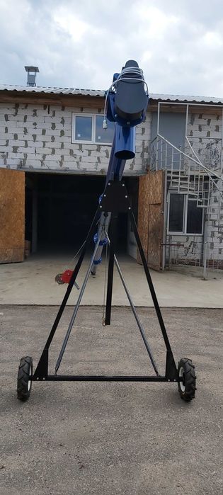 Шнековий завантажувач,погрузчик зерна,протруювач,підборщик.Ø159