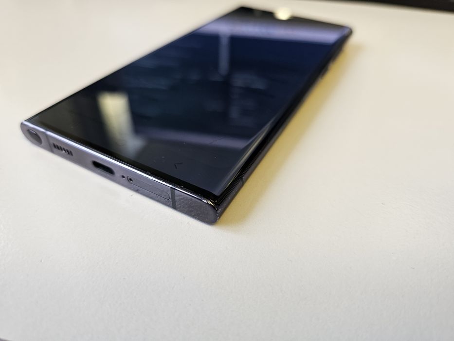 Смартфон Samsung Galaxy S22 Ultra 8/128GB  Phantom Black Snapdragon