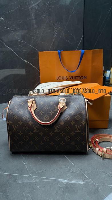 Louis Vuitton Speedy 30