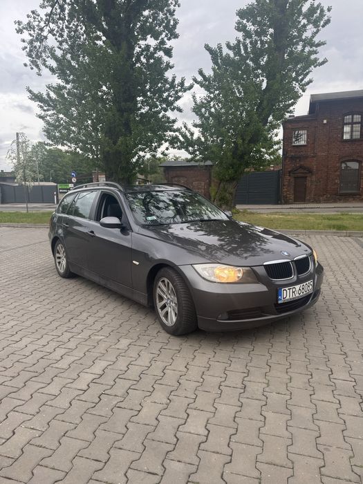 Bmw e91 2.0bezyna