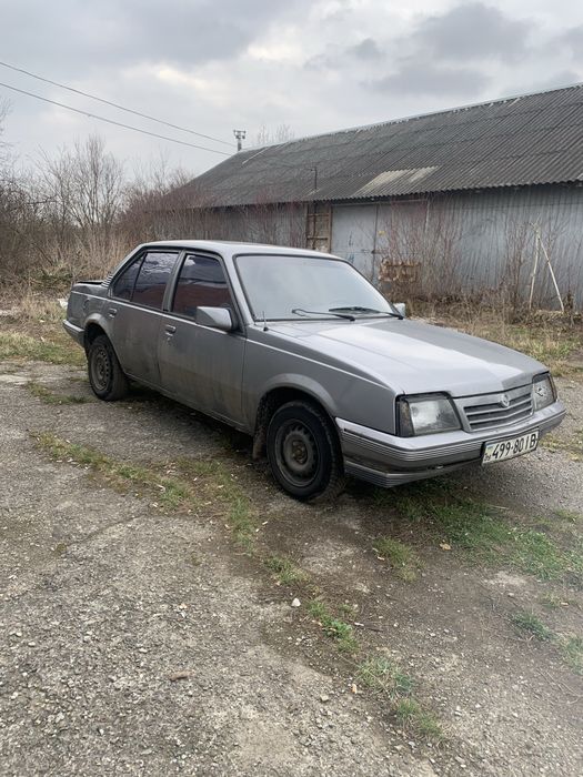 Opel ascona 1988