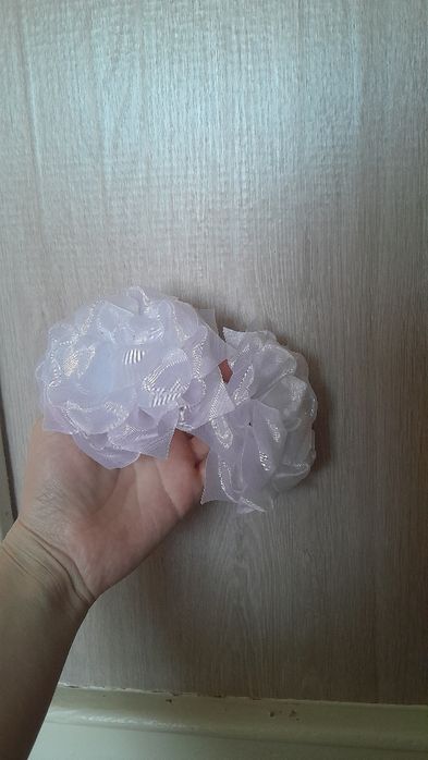 Прикраси для волосся