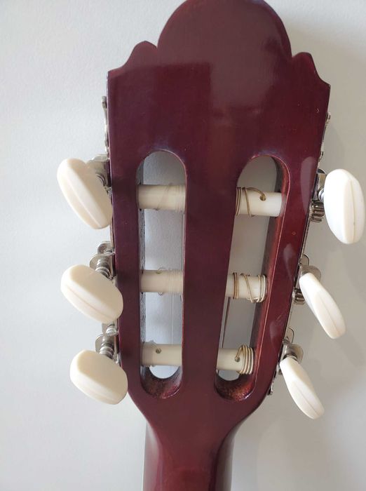 классическая гитара 4/4 нейлон