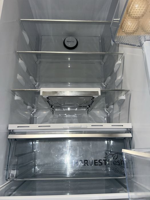 Холодильник «Beko B5RCNA405ZXBR»