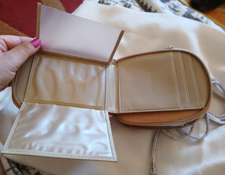 Bolsa a tiracolo marca David Jones