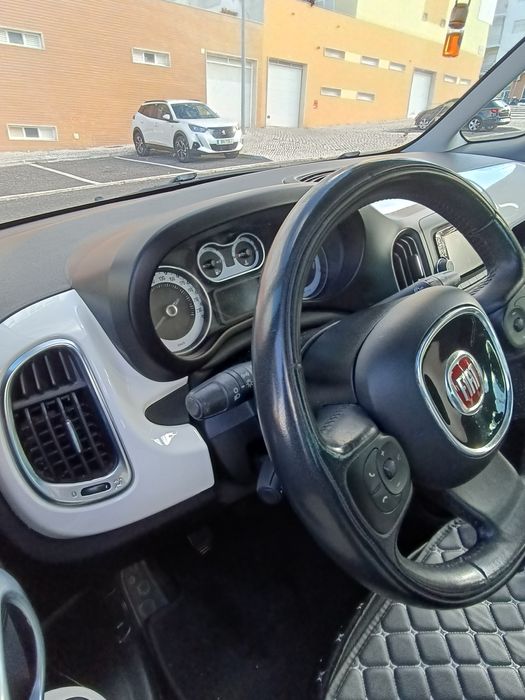 Fiat 500L MultiJet 1.3  Trekking com repro