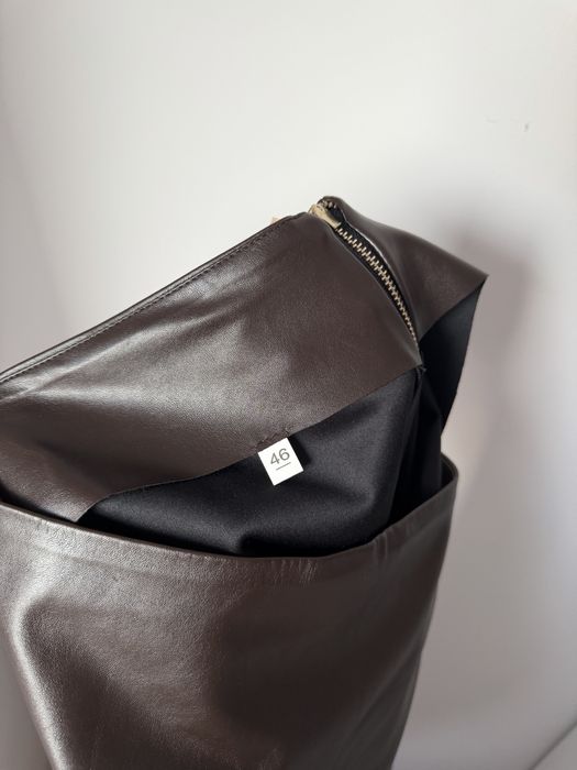 Spódnica damska z eko-skóry – rozmiar 46