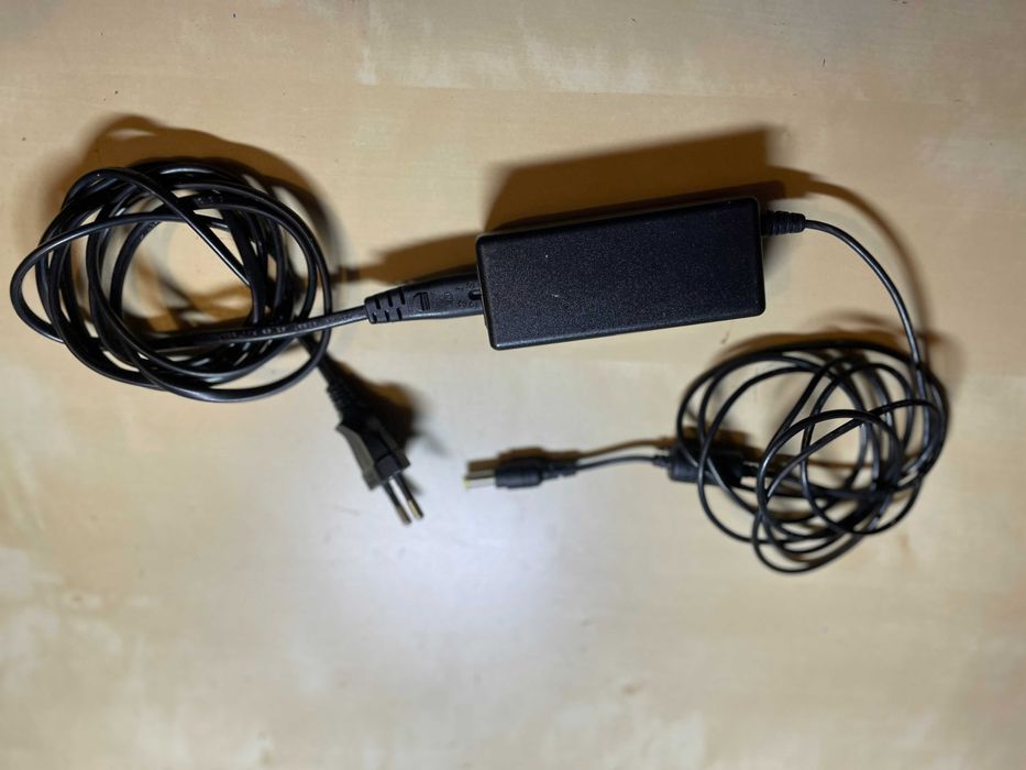 Computer Transformer 220V - 20V, 2A - 40W64354224191747120