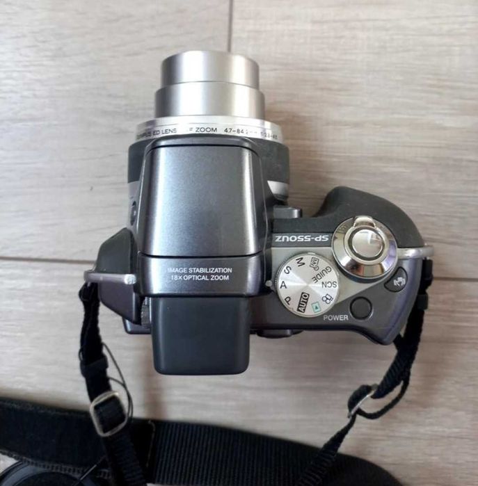 Фотоапарат Olympus SP 550 UltraZoom