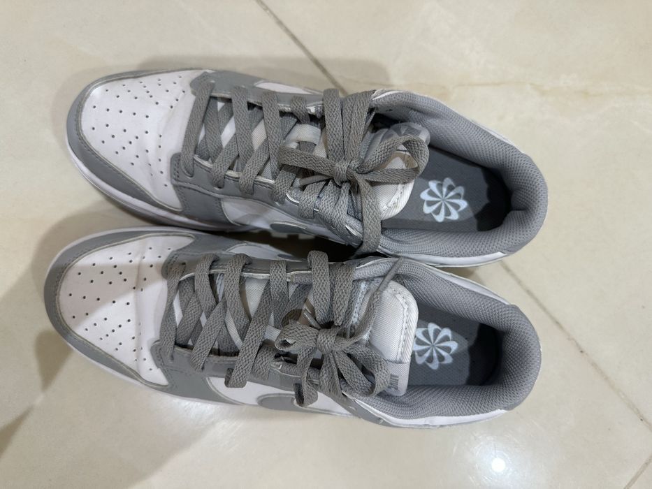 Oryginalne Nike Dunki szaro białe roz 42