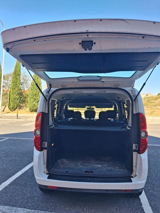 Fiat Doblo 1.3 Multijet 5 Lugares  2011