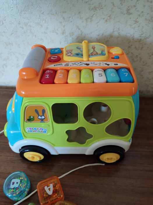 Дитячий розвиваючий ігровий центр автобус бінокль брязкальця