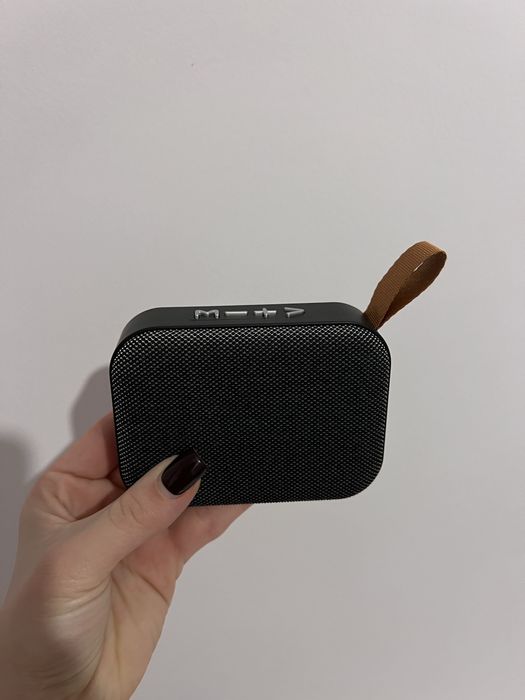 Przenośny bezprzewodowy głośnik