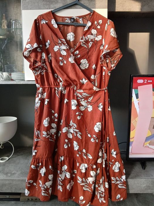 Vestidos com detalhes flores