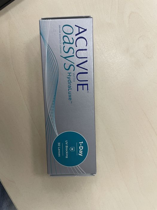 Одноденні контактні лінзи Acuvue oasys