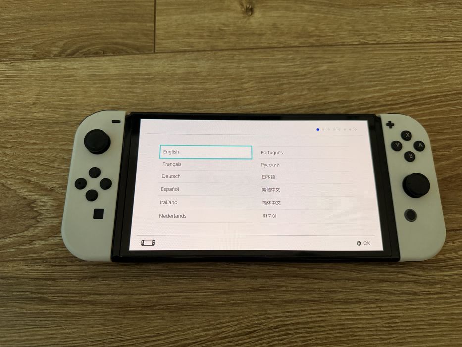 Nintendo Switch Oled. + gry + joycon