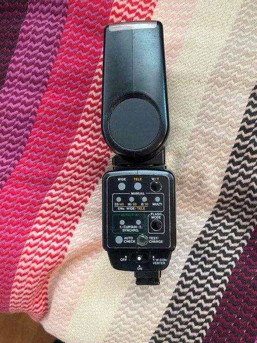 Flash semi-profissional Olympus