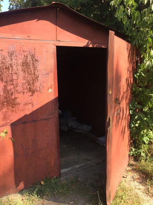 Сдам гараж в Броварах