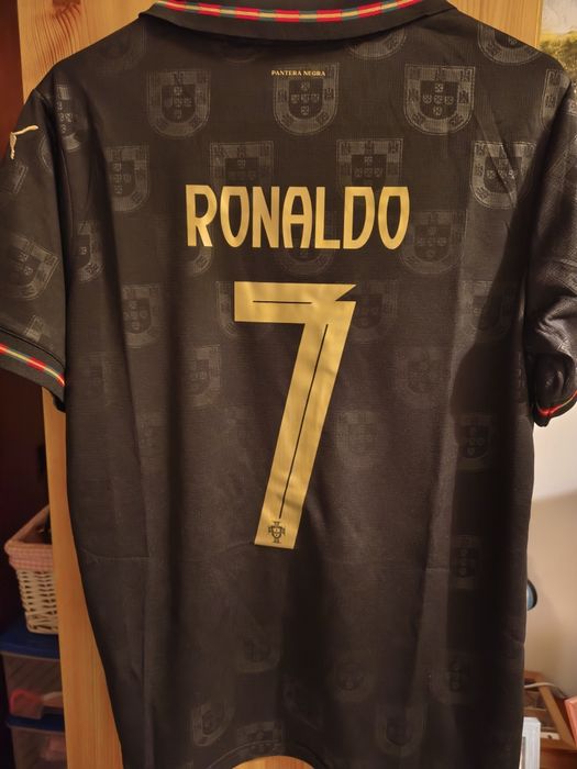 Camisola M Portugal Preta Ronaldo