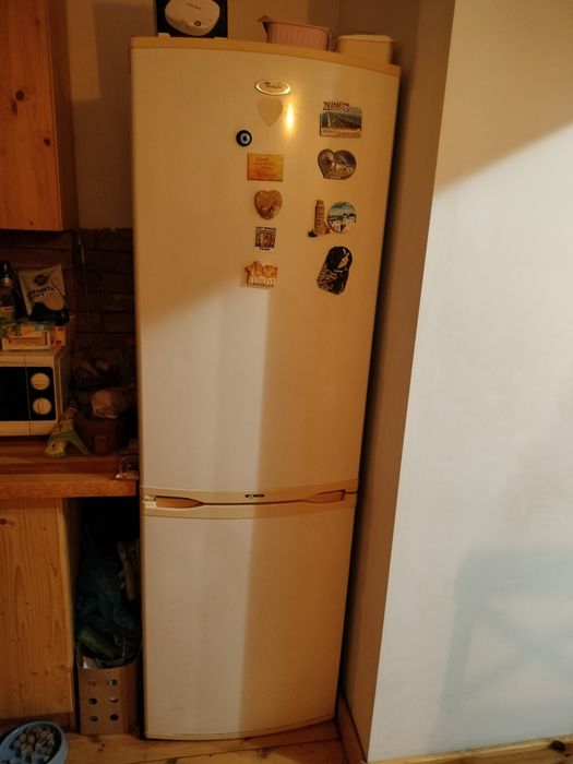 Oddam za darmo  lodówkozamrażarke