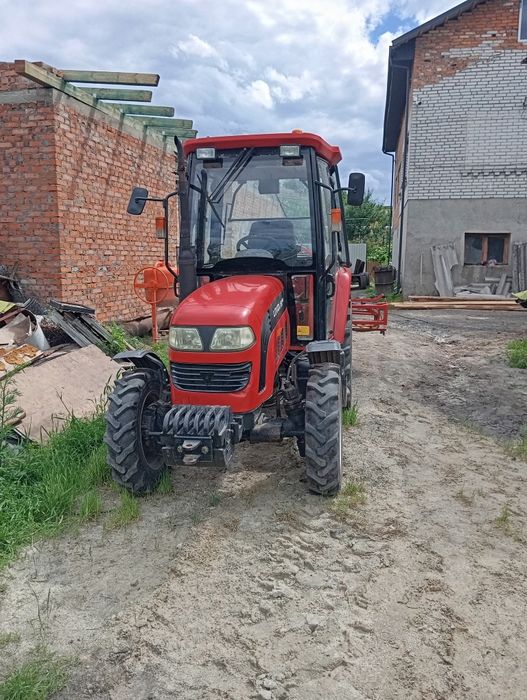 Продам трактор ловол 45