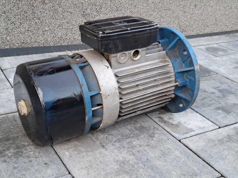 Silnik elektryczny kołnierzowy 3kw. 1400obr. z hamulcem.