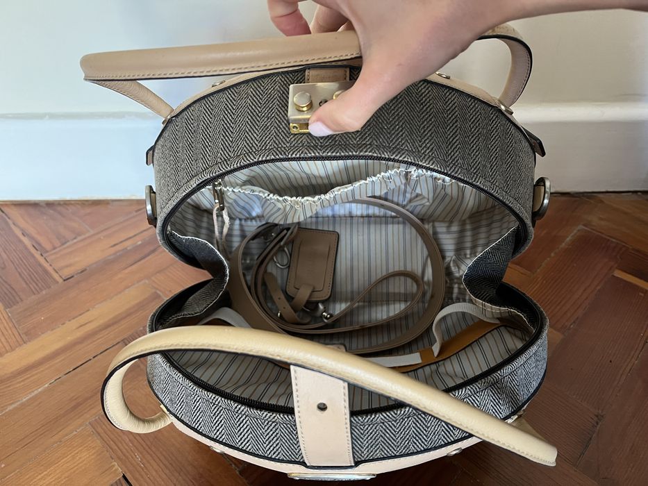 Mala de mão da marca Samsonite