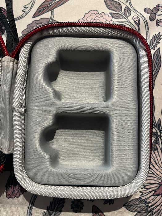 Etui podrozne do mikrofonu rode