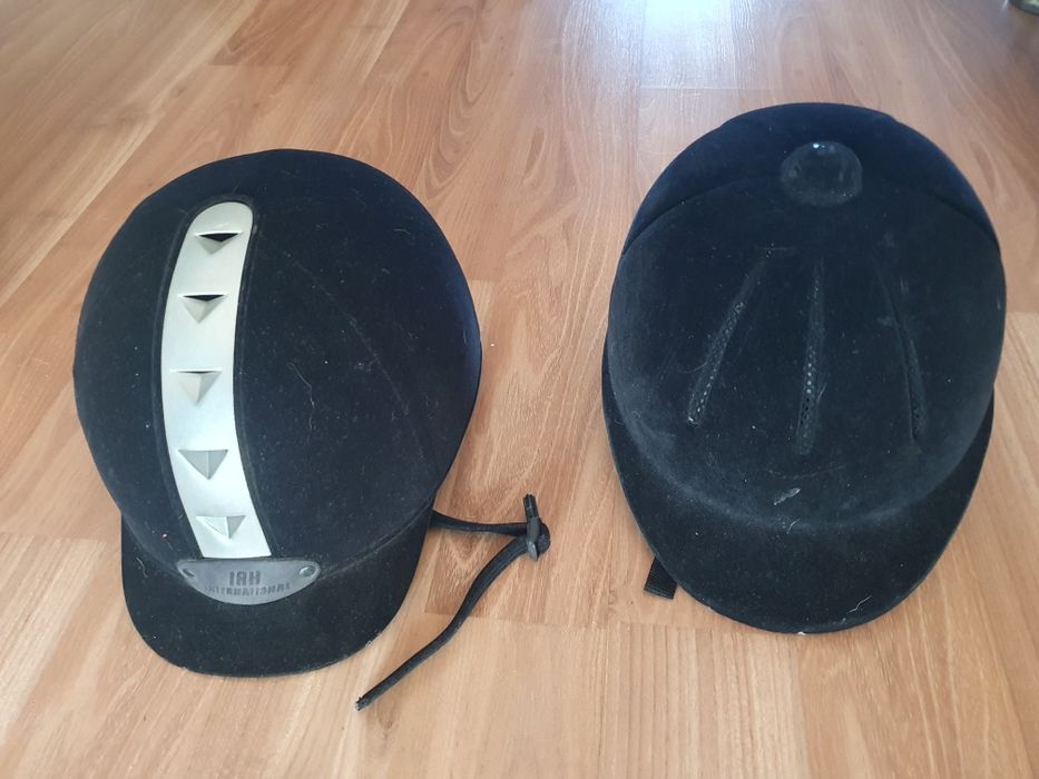 2 toczki jeździeckie używane.