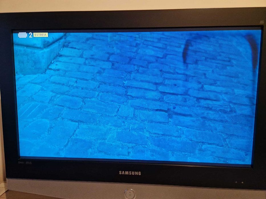 Televisão Samsung LE32R31S (32") usada